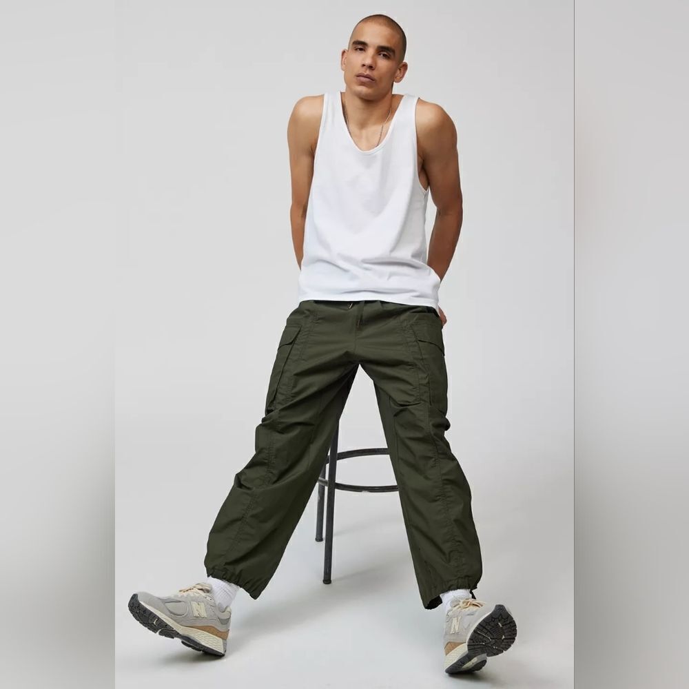 NWT BDG URBAN OUTFITTERS REGULAR FIT TANK